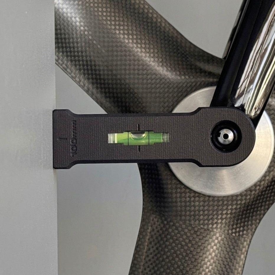UCI Reach Gauge