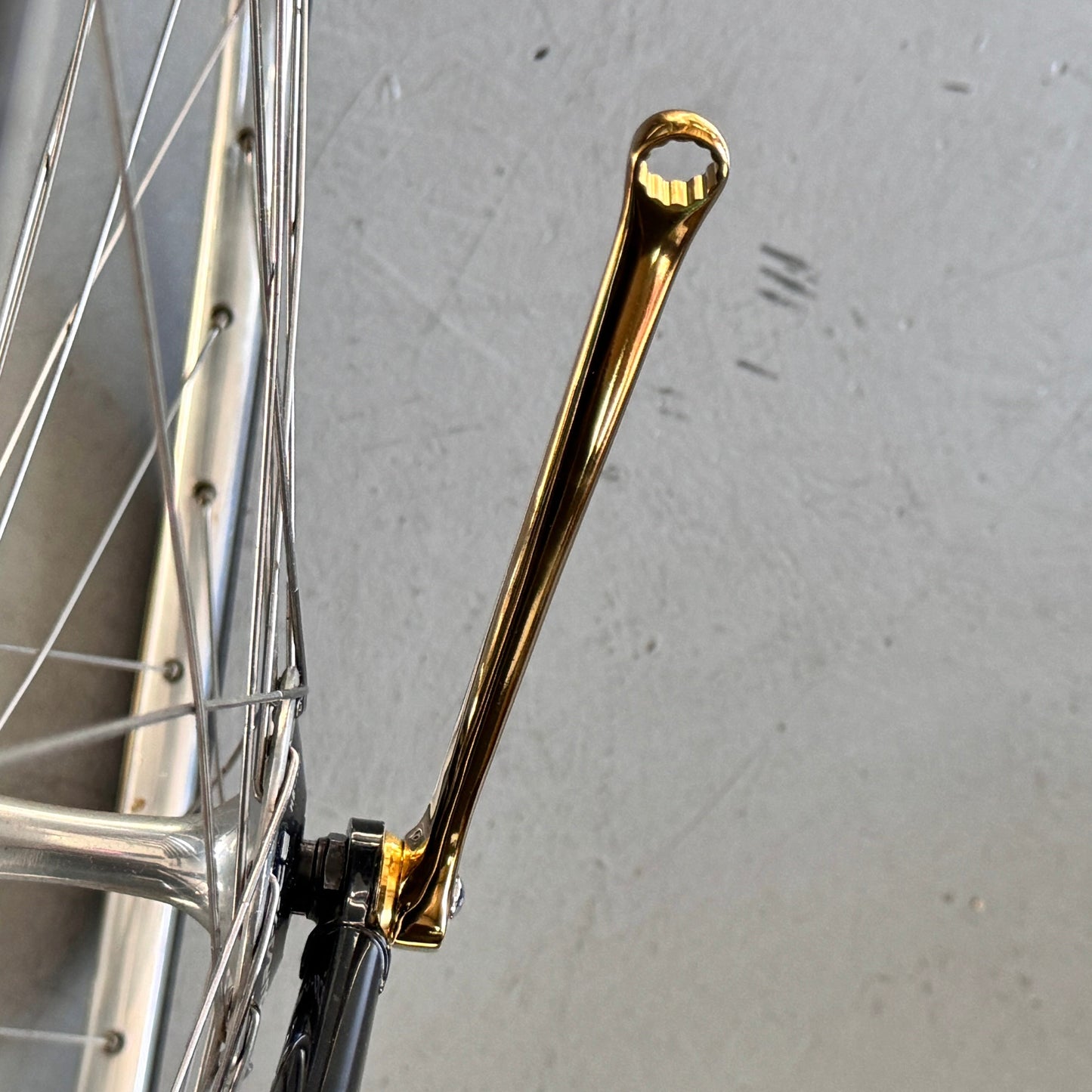 NEZILE1015Gi + Engraving