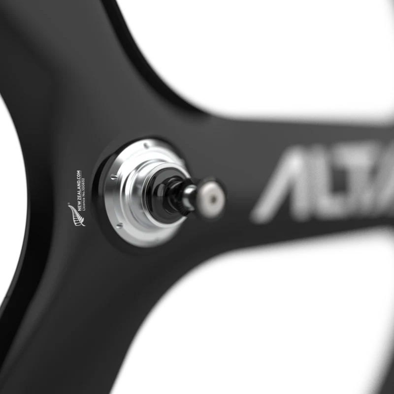 ALTIAS 3-SPOKE WHEEL