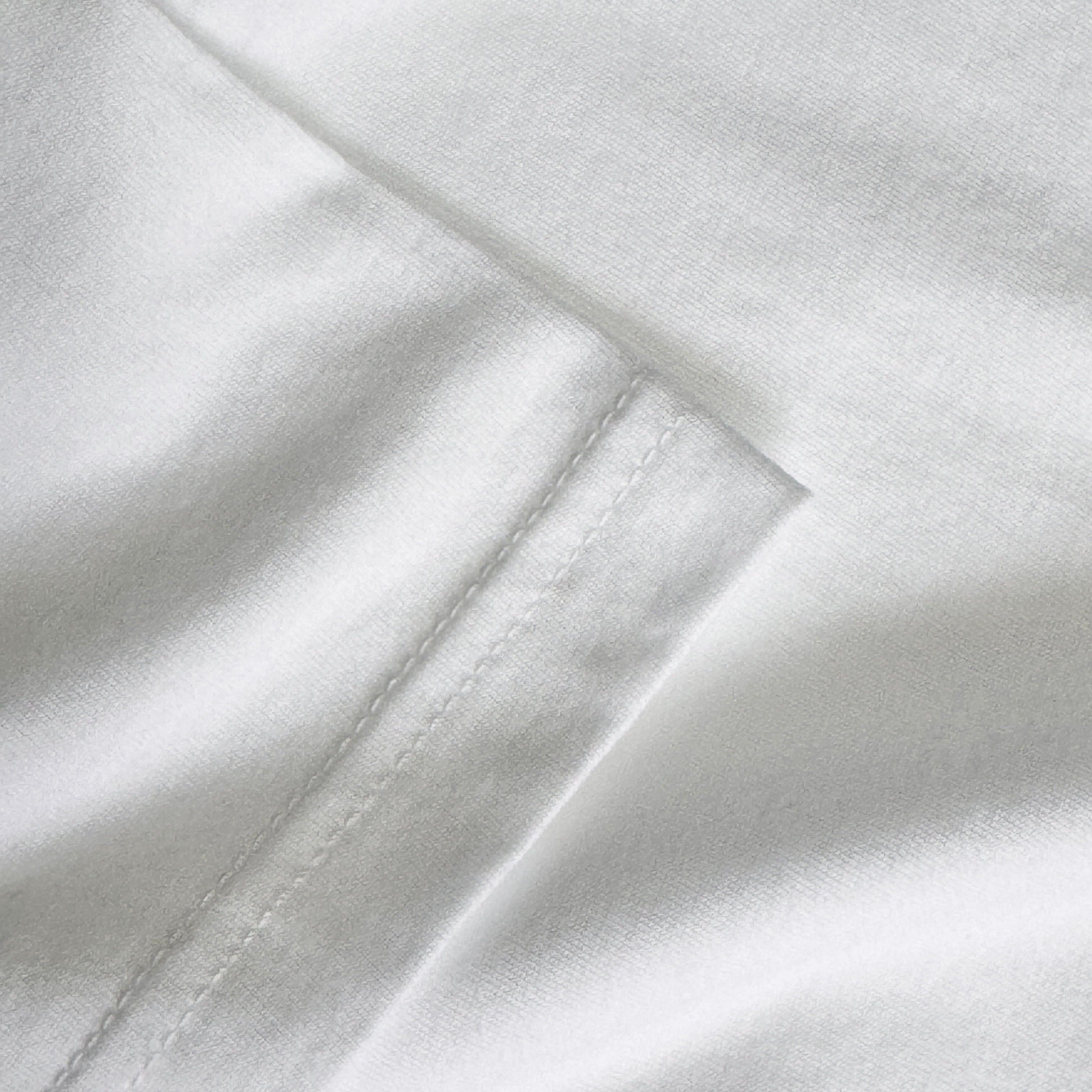 Released on May 20th] Collab LOGO T-shirt – RUNWELL